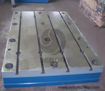 The Assembling Plate